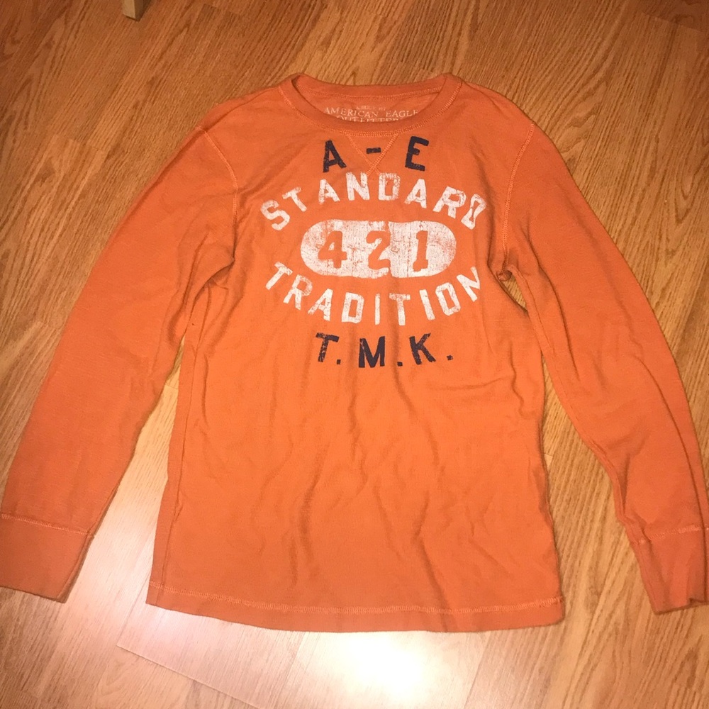 American Eagle Waffle Knit Ling Sleeve Medium